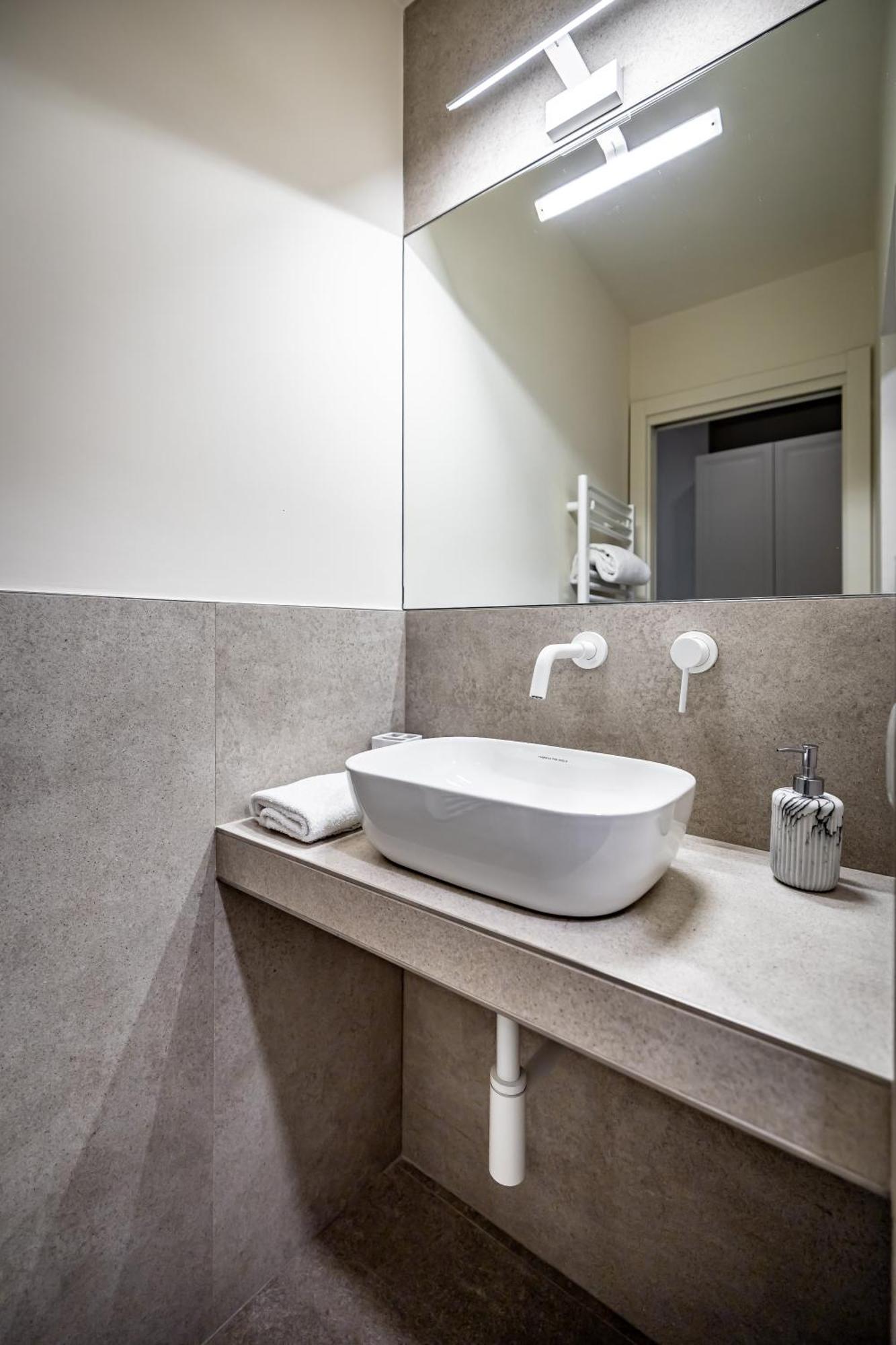 Dimora Collection - Le Corti - Boutique Luxury Suites In A Restored 13Th Century Convent, With Sauna And Gym (Adults Only) Florence Exterior photo